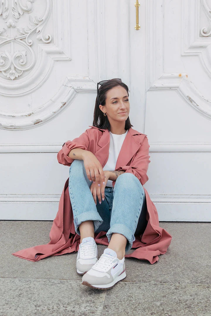 Street White - Image 5