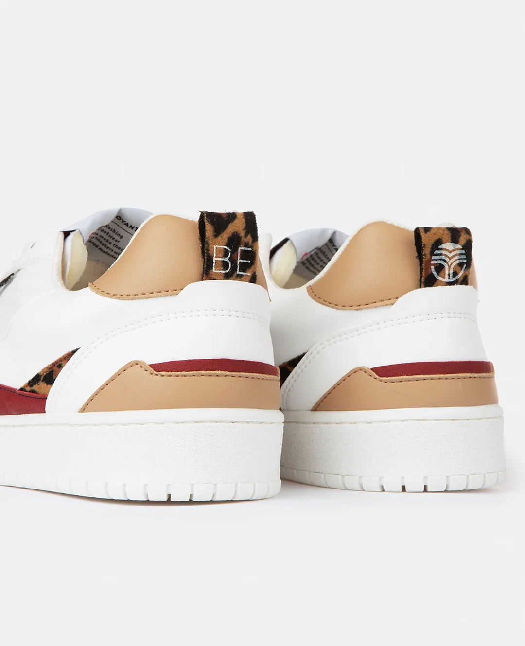 UX-68 Leopard - Image 4