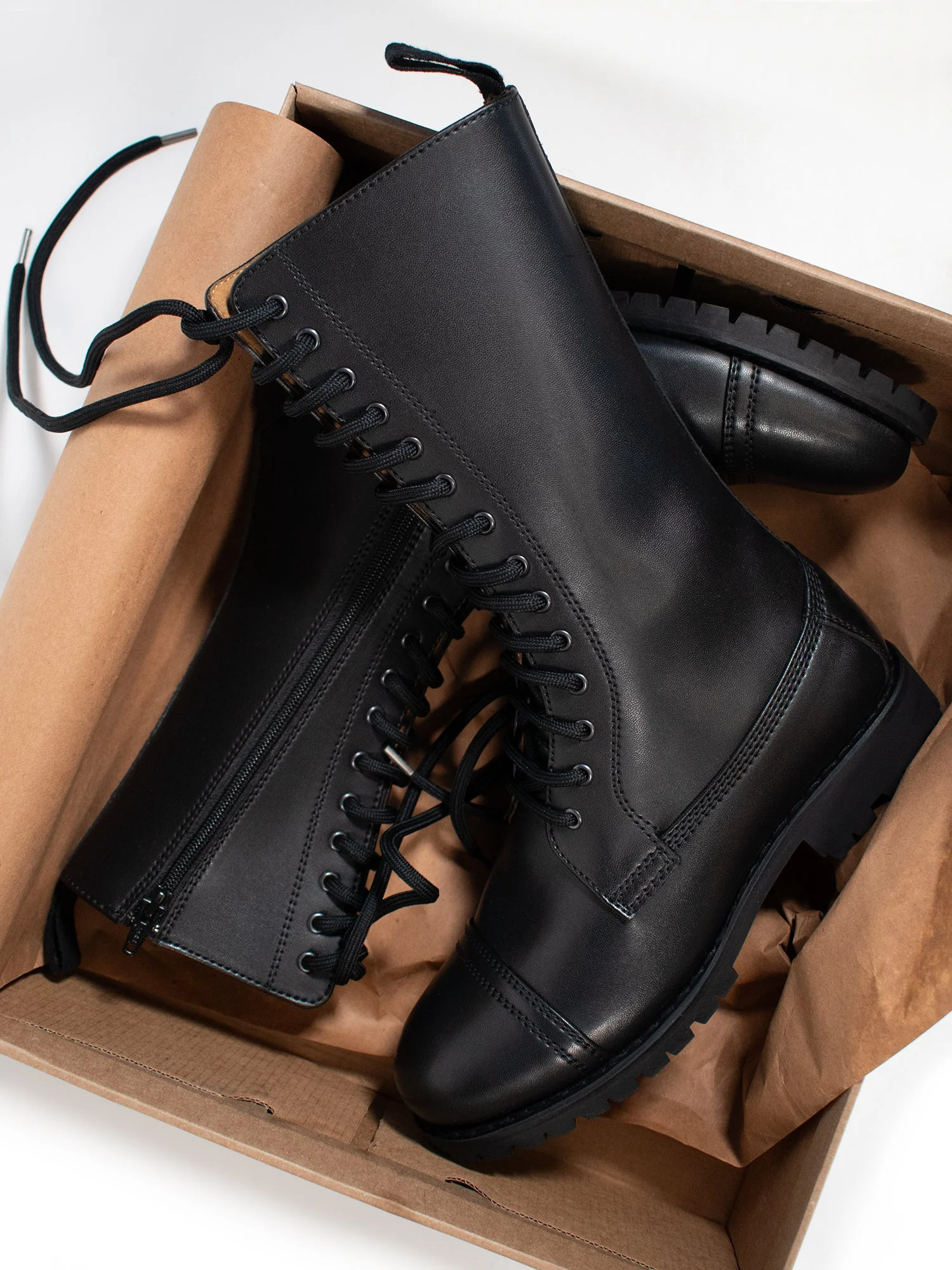 Goodyear Welt 14 Eye Boots - Image 4